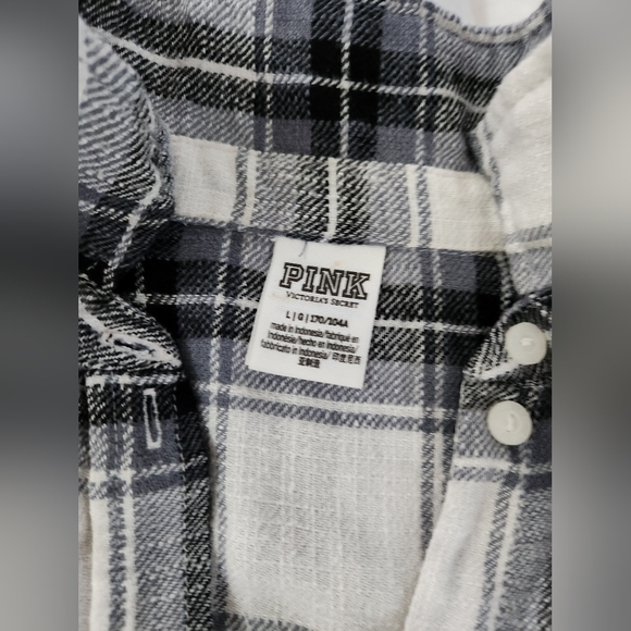 PINK Victoria's secret soft button up - Picture 3 of 4